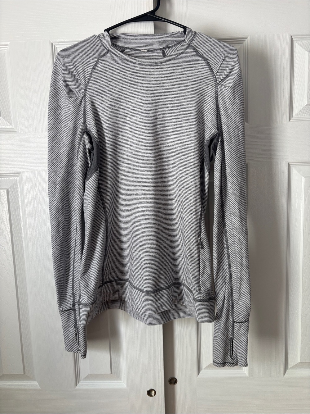 Lululemon It’s Rulu Run Long Sleeve Grey / White Striped Size 10